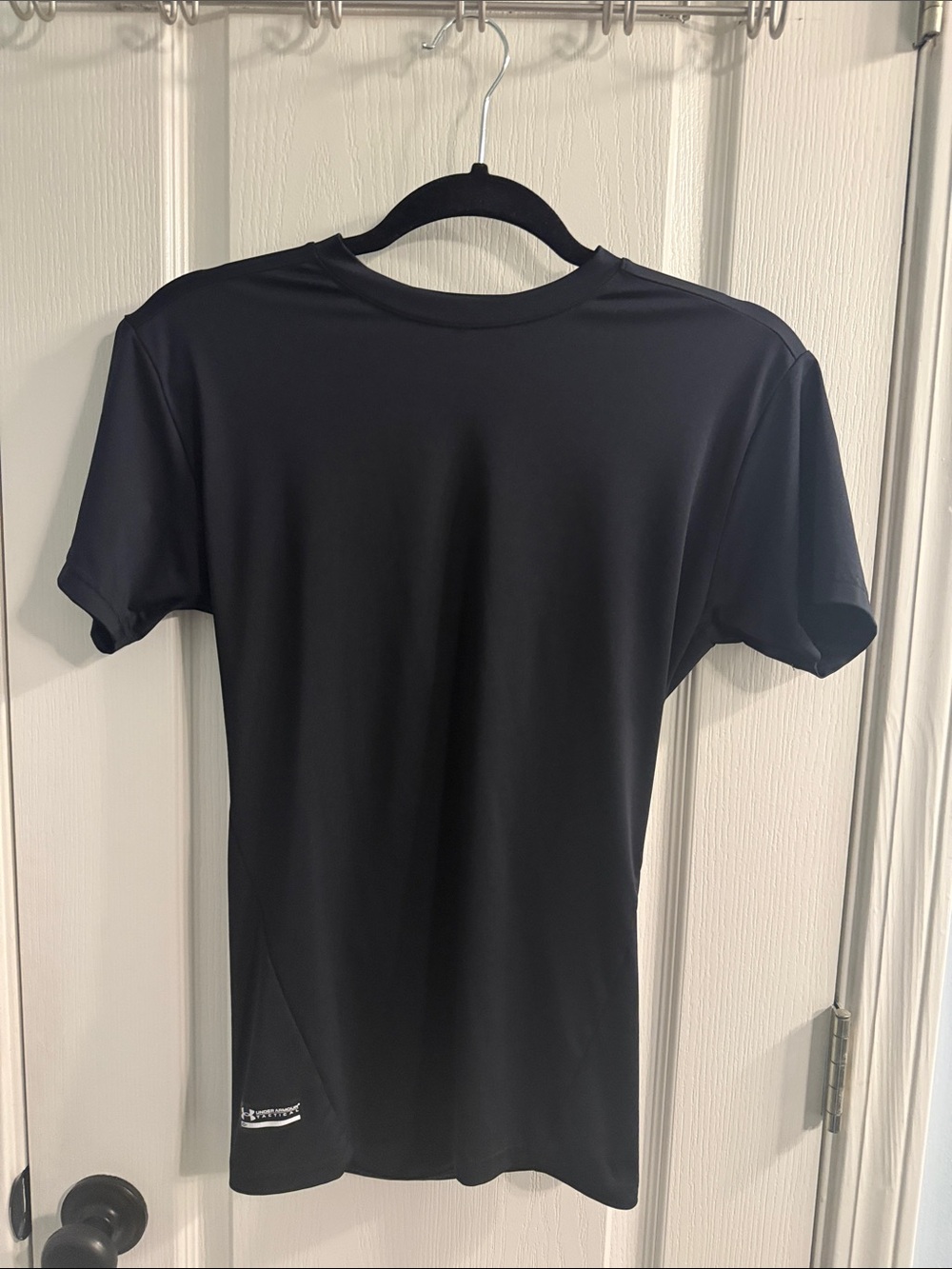 Under Armour Men's Black Short Sleeve Performance Tee